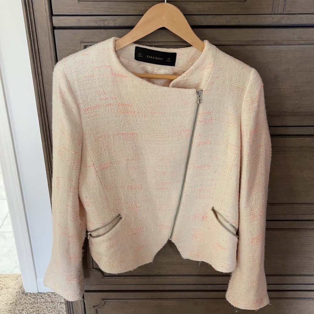 Zara Basic Cream Orange Blazer, size L - Picture 4 of 6